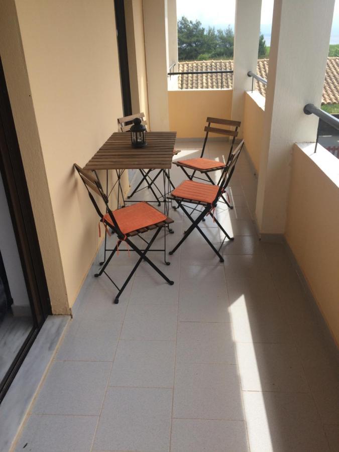 Avra Beach Apartments Lefkímmi Exterior foto