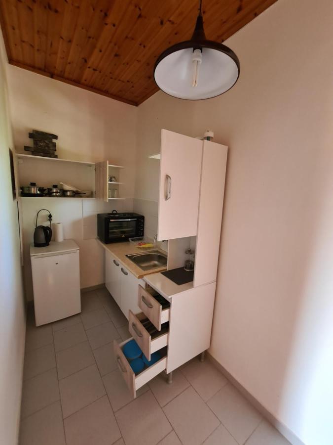 Avra Beach Apartments Lefkímmi Exterior foto
